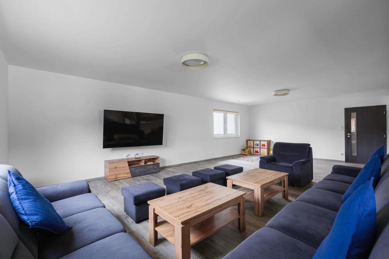 Holiday House Adam Prosecne 外观 照片