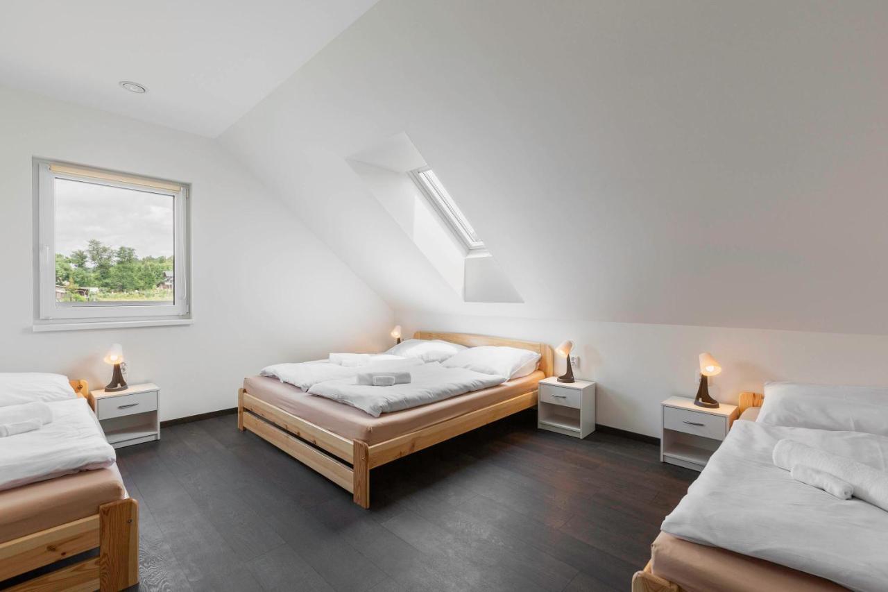 Holiday House Adam Prosecne 外观 照片